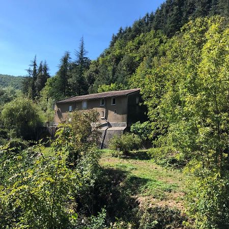 مبيت وإفطار فاليراوغ Le Moulin De Bouzigue المظهر الخارجي الصورة